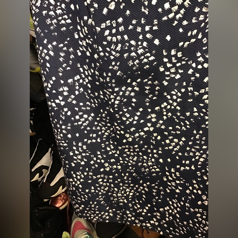 Beautiful PESERICO DRESSES - Picture 2 of 16
